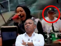 Viral Menteri Basuki Jadi Drumer Band Kotak