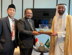 Indonesia Dapat 221 Ribu Kuota Haji Tanpa Batasan Usia