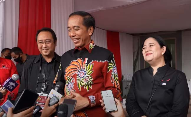 Jokowi Ditanya Capres PDI Perjuangan, Puan Maharani Tersenyum Tipis