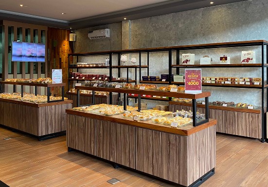 Lokasi & Harga Menu Anita Family Bakery Sumenep