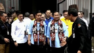 Minta Mandat Rakyat Sebelum Prabowo-Gibran Masuk ke KPU