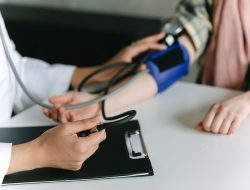 Pemerintah Gratiskan Pemeriksaan Kesehatan bagi Masyarakat, Menkes Minta Sosialisasi Nyentuh Hingga Pelosok