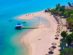 Pesona Destinasi Wisata Sumenep Madura: Hamparan Pulau Eksotis