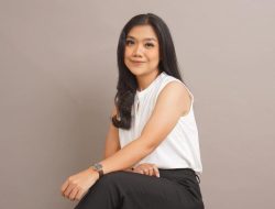 Si Cantik Diana Valencia, Mengenal Lebih Dekat Jurnalis CNN Yang Viral